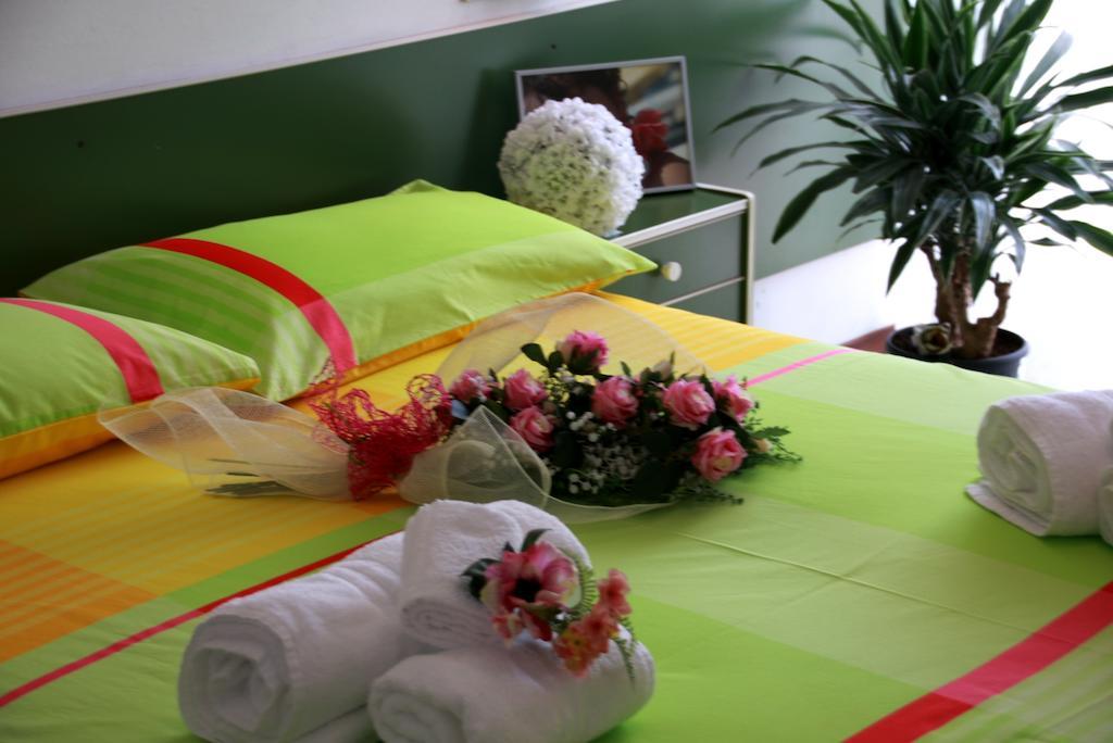 Hotel Astrid Cervia Zimmer foto