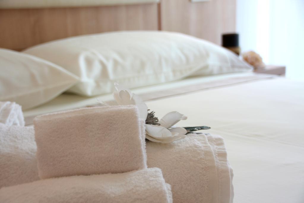Hotel Astrid Cervia Exterior foto
